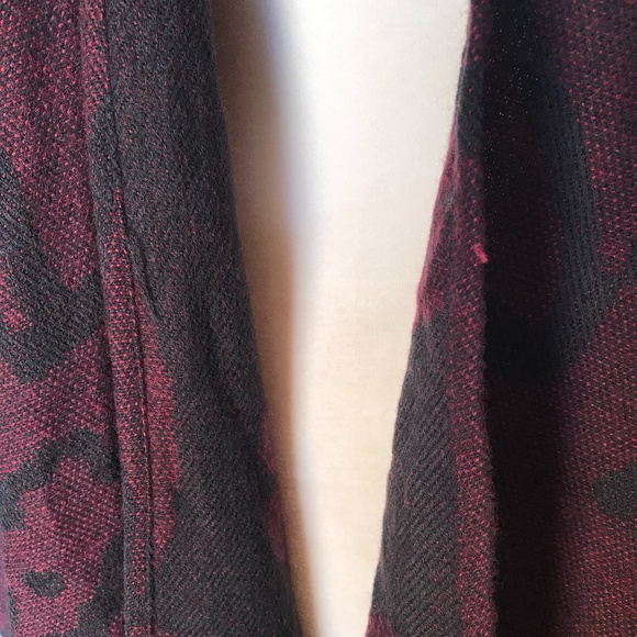 CLEOBELLA LOVELY SHAWL - Picture 6 of 6